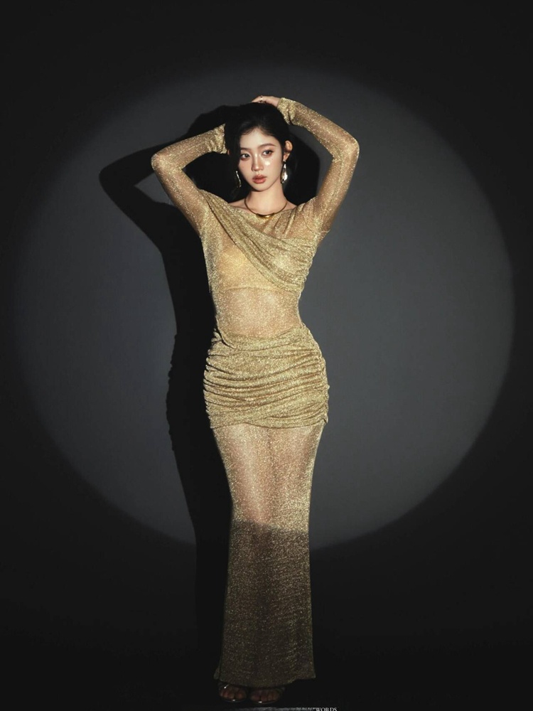 Ethnic Fashion Magazine - Personal Portrait Image Photo Studio Fashion