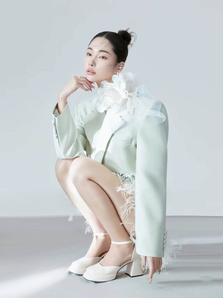 Ethnic Fashion Magazine - Green Ostrich Feather Suit 2026 New